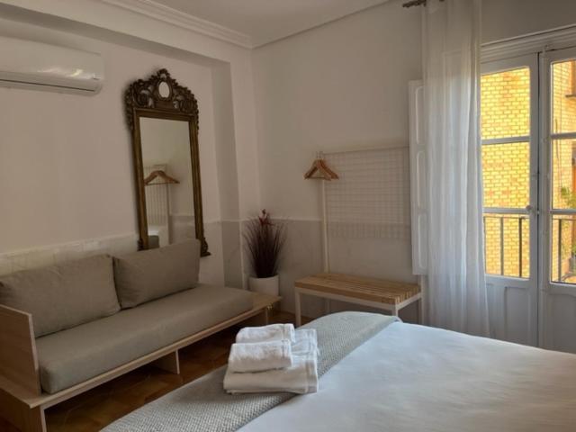 Apartamentos Toledo Casa Galeria De Los Aljibes Exterior foto