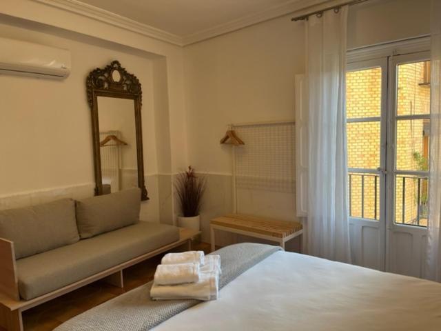Apartamentos Toledo Casa Galeria De Los Aljibes Exterior foto